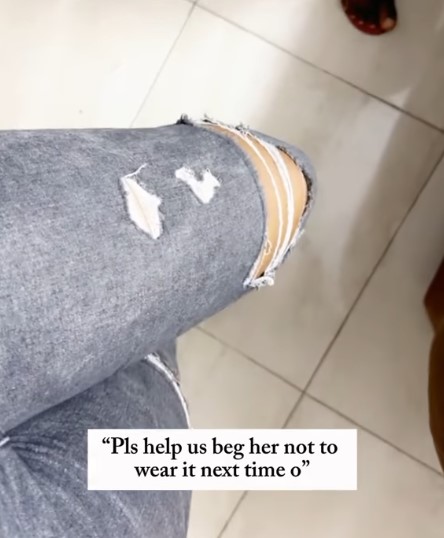 "Village meeting on top ripped jeans" – Moment Nigerian lady wore ripped jeans to her parent's house (WATCH)