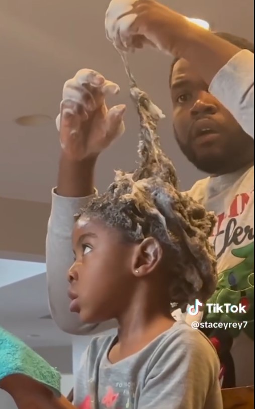 Moment a father unknowingly used hair removal to wash his daughter's hair