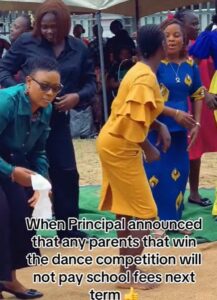 Adorable moment Nigerian parents show off their dancing prowess after the school principal reportedly announced "no school fees payment" award for the winner (WATCH)