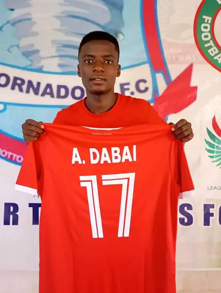 Niger Tornadoes Sign Forward Abdulrasheed Dabai from Sokoto United