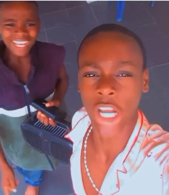 "Be like caprison don cost" – Netizens gush as kids vent their frustration at the economic hardship through perfect rap (WATCH)