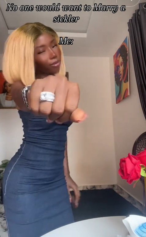 "No one would want to marry a sickler" – Lady with SS Genotype Silences Cr!tics, Shows Off Wedding Ring (VIDEO)